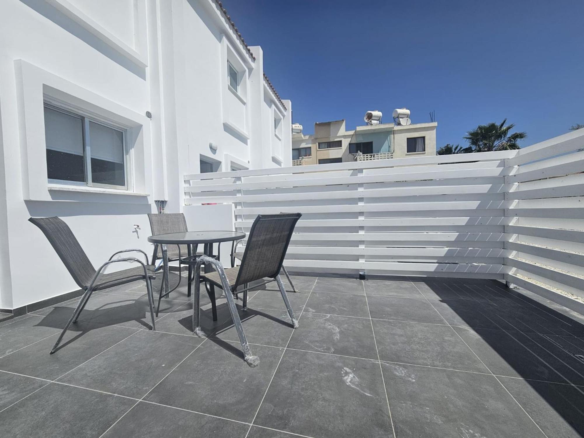 Dom wakacyjny 2bd Garden Pafos